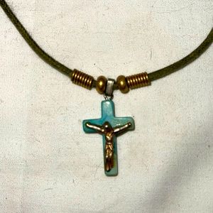 Vintage crucifix necklace